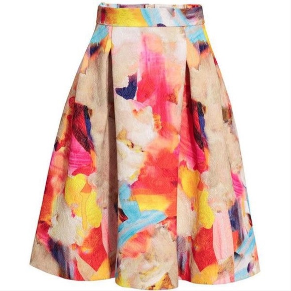 H&M Dresses & Skirts - Colorful Watercolor Brocade A-Line H&M Skirt High-waisted size 8/10 M